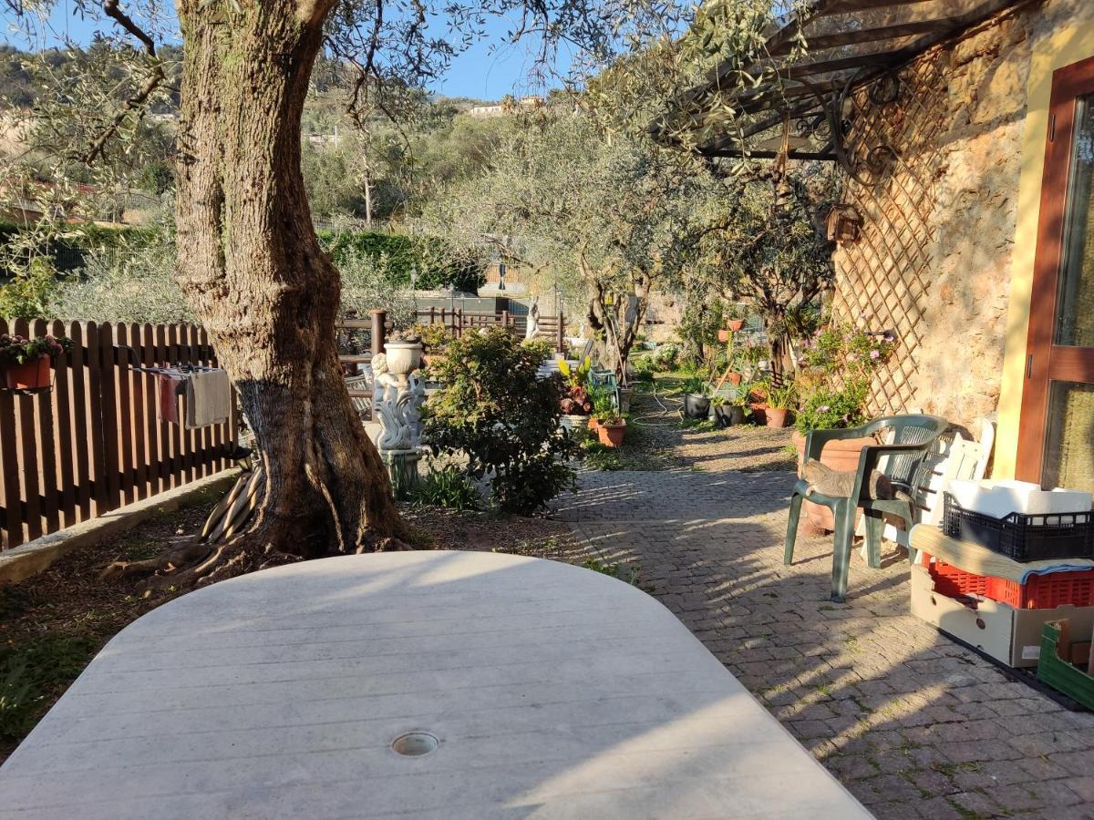 Appartamento Casa Elvira Seglia San Bernardo Esterno foto